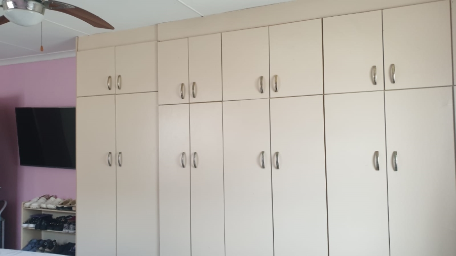 To Let 3 Bedroom Property for Rent in Wilsonia Eastern Cape